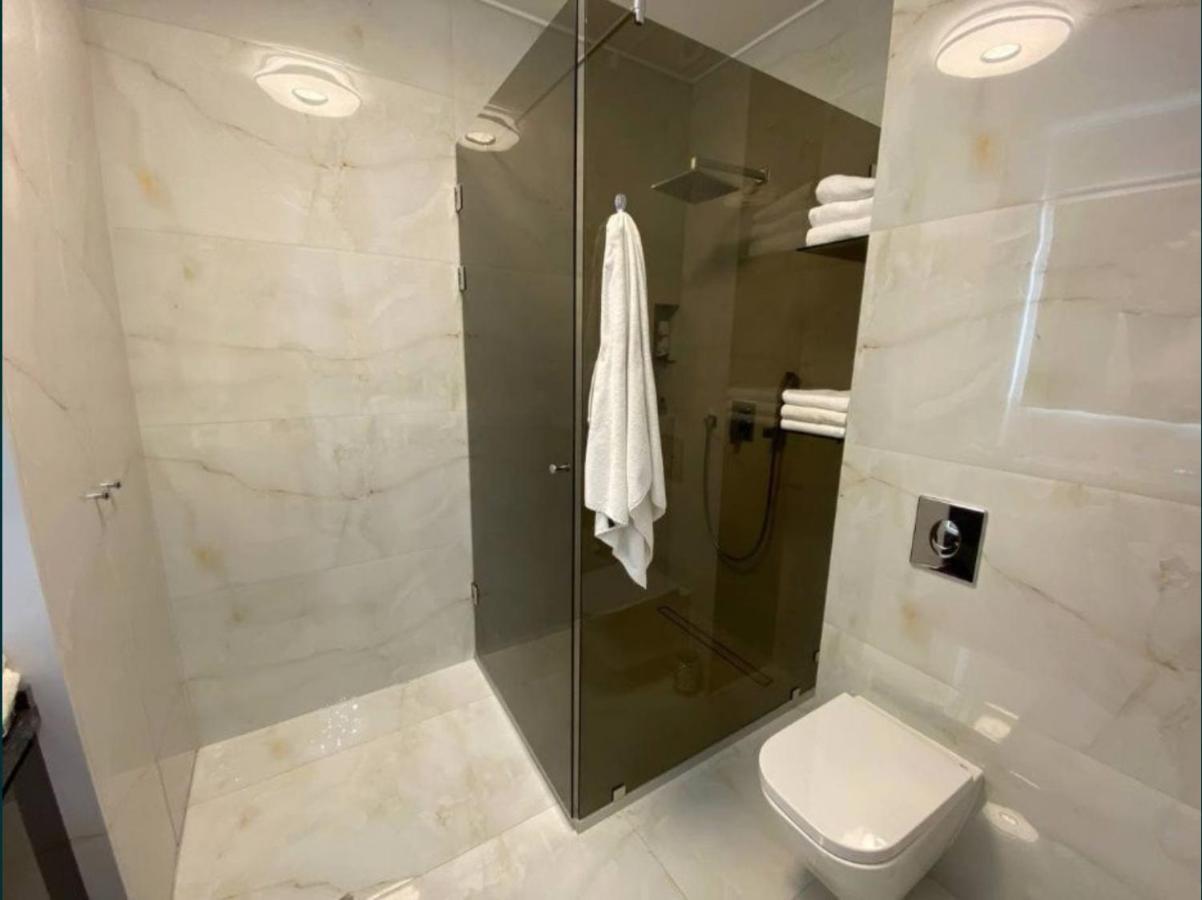 Lux 1-Bedroom Panoramic View Most City Center Area Dnipro Ngoại thất bức ảnh